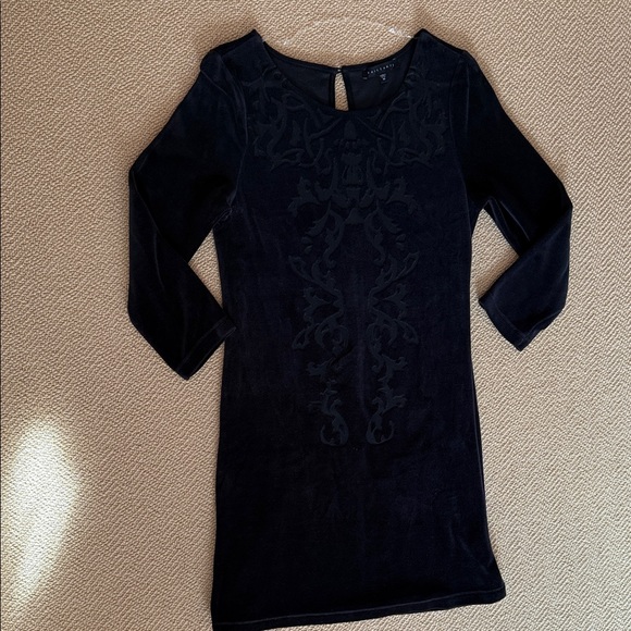 Sanctuary Dresses & Skirts - Sanctuary brand Velvet Black Long Sleeve Dress, size M